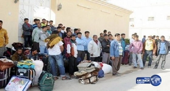بعد وصولهم ل 200 ألف ... وقف استقدام العمالة البنغلاديشية إلى الكويت