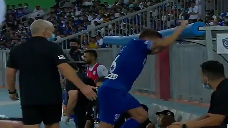 مدير الدفاع المدني يوجه برفع نتائج التحقيقات بشأن حادثة " مطعم الخبر"