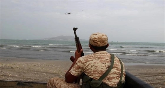 القوات البحرية تفشل محاولة حوثية لزرع ألغام بأطراف سواحل ميدي