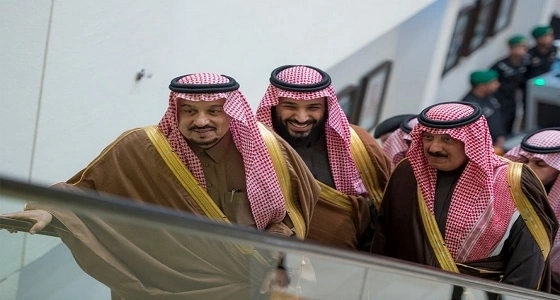 بالفيديو والصور.. ولي العهد يصل لمقر حفل سباق الخيل السنوي الكبير