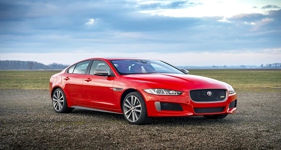 بالصور.. الكشف عن " جاكوار XE 300 سبورت 2019 " بقوة 296 حصان