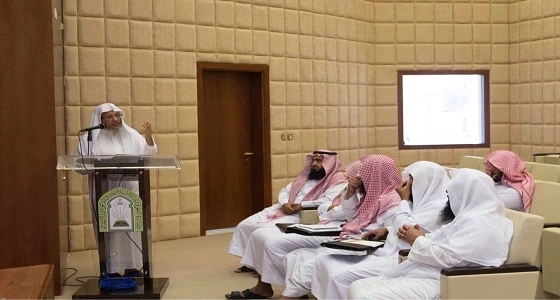 " العسكر " يكشف عن صفات الداعية الإسلامي الذي لا يستحق هذا اللقب