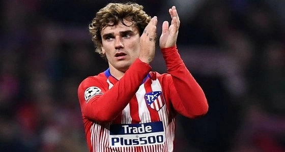 مانشستر يونايتد يحاول استغلال تراخي برشلونة بشأن غريزمان