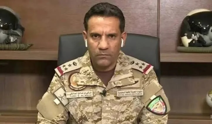 إصابة 6 من أسرة واحدة في إنقلاب سيارة بطريق الطائف - الرياض