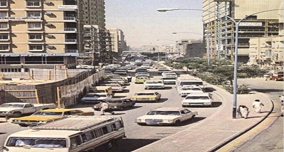 من ذاكرة الماضي.. صورة نادرة لشارع " الخزان " في الرياض
