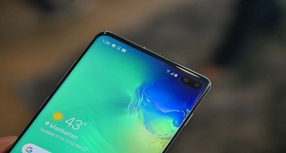 بالصور.. إخفاء نتوء الكاميرا الأمامية في " جالاكسيS10 "