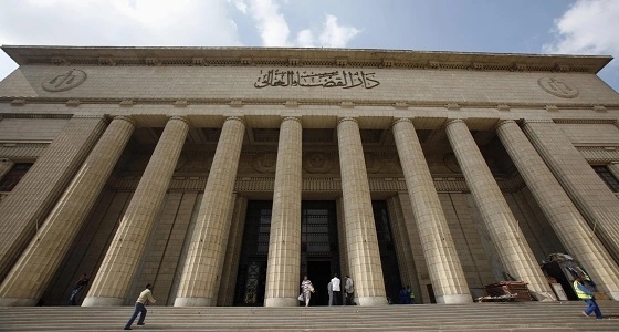 الإطاحة بمصرية حاولت إرغام  زوجها السعودي على توقيع إيصالات أمانة