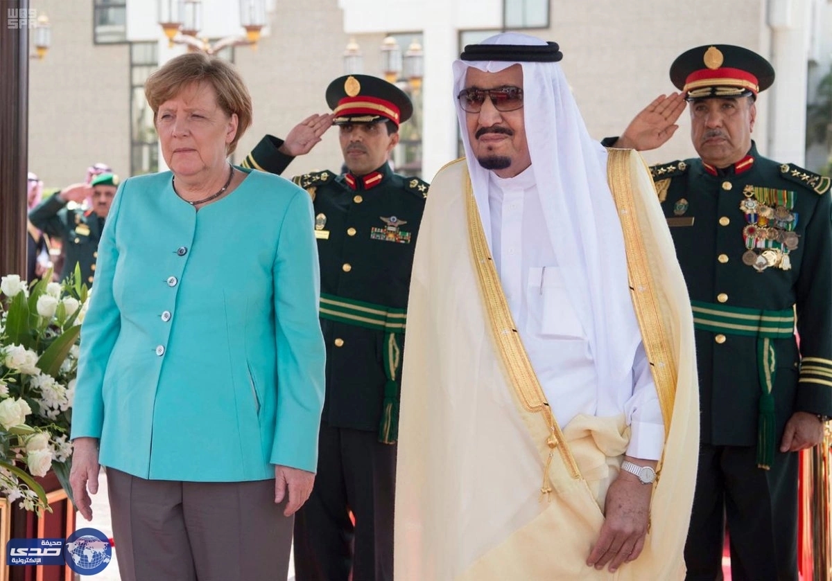 بالصور.. خادم الحرمين الشريفين يستقبل انجيلا ميركل