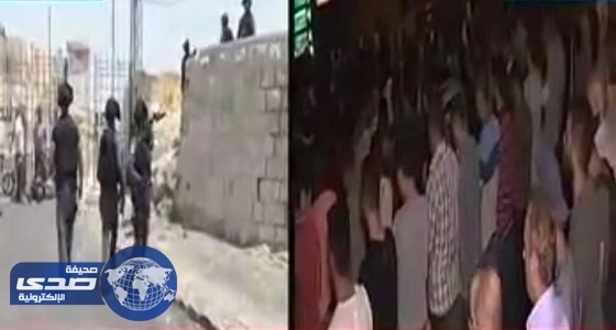 بالفيديو.. فلسطينيون يصلون العشاء قبالة المسجد الأقصى