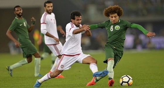 الأندية الإماراتية تتسابق على " النمر "