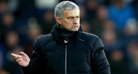 مانشستر يونايتد يرصد 200 مليون استرليني للانتقالات الصيفية