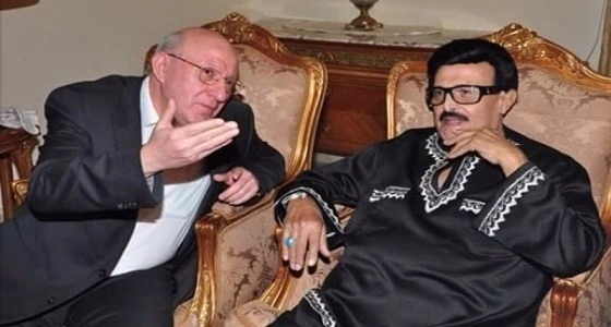 بالصور.. سفير مصر بالمملكة يقيم حفل عشاء لنجوم مسرحية " سيبوني أغني "
