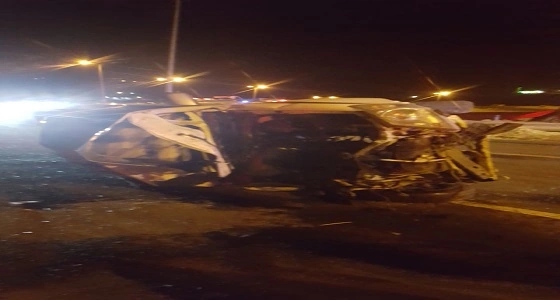 بالصور.. " هلال الباحة " يباشر حادث انقلاب بالأطاولة