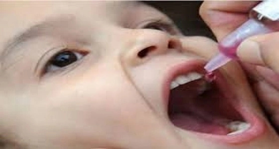 مدير صحة عدن يؤكد سلامة مطاعيم الأطفال