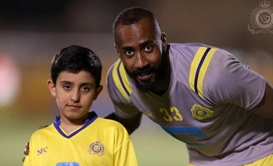 المدلج يكشف حقيقة رجوع وائل جمعة المعار إلى الأهلي المصري