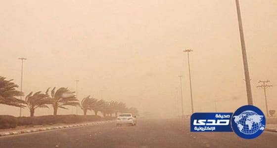 دوريات الدفاع المدني في جازان تتأهب للحالة المطرية