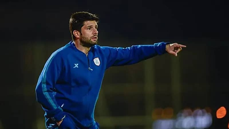 "هيرنانديز": دوري المحترفين الأفضل في آسيا