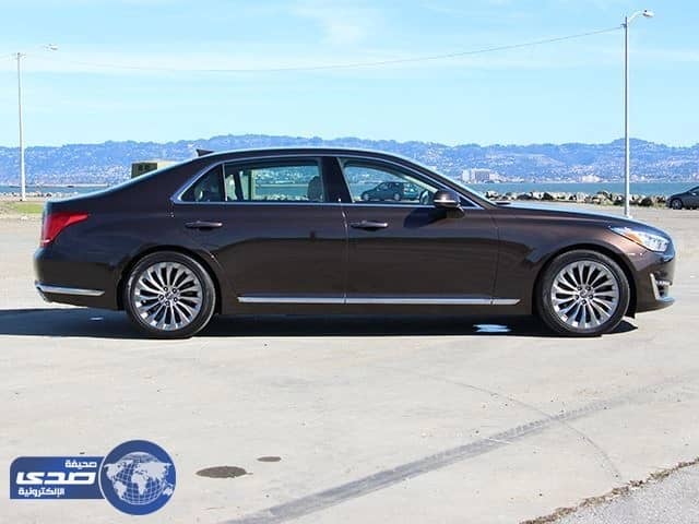 بالصور..بنصف سعر سيارات “ بي إم دبليو ” تتميز جينيسيس G90 بتصميم راقي
