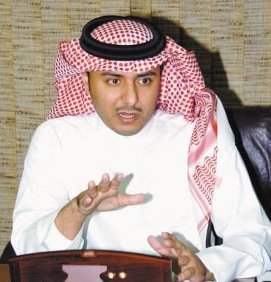 أمين اللجنة المالية بالديوان الملكي: لا ضرائب على تحويلات الأجانب