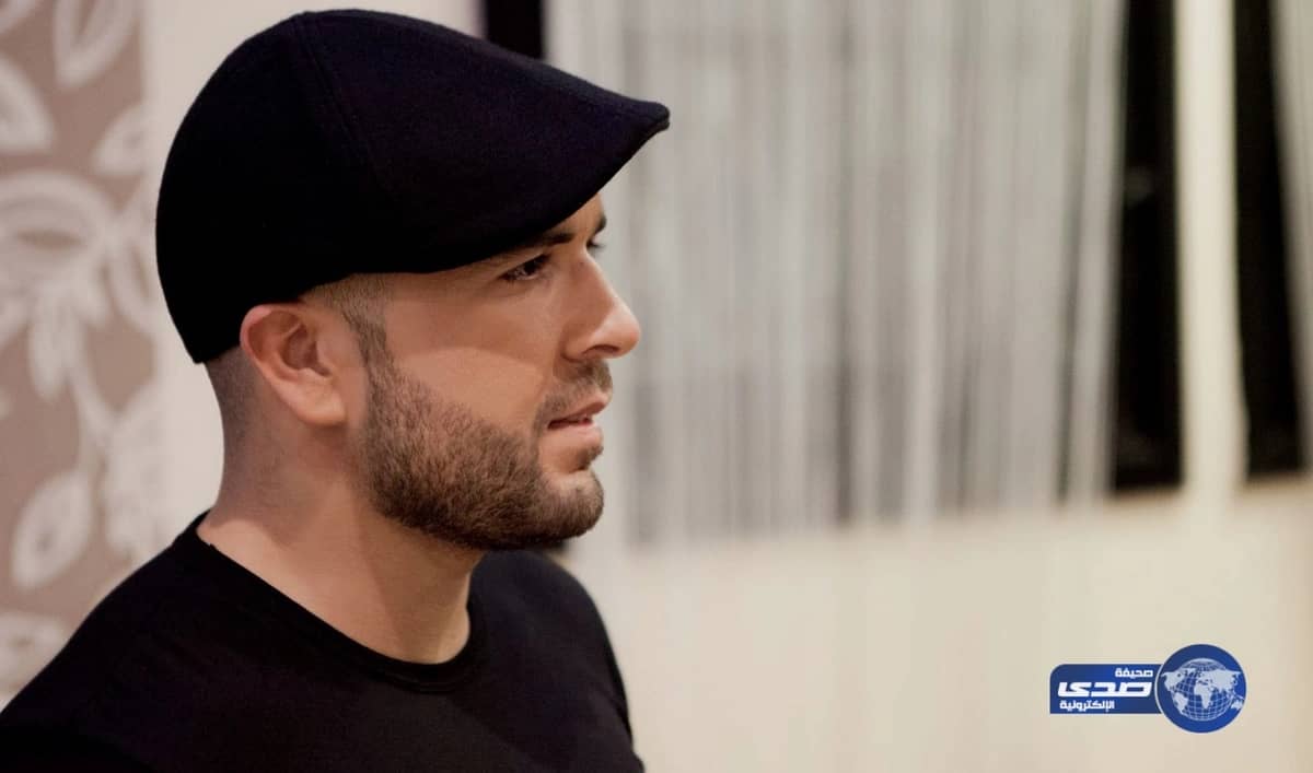 فنان مغربي يلقن درسا قاسيا لخليجيين أهانوا عاملا مغربيا بمطار أكادير