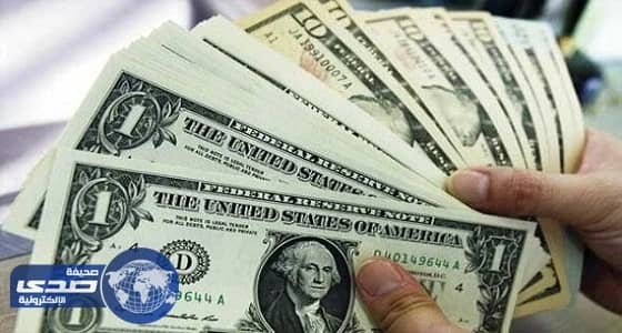 الدولار يرتفع مقابل العملات الرئيسية