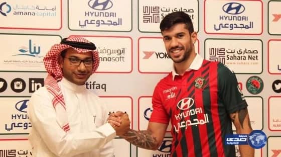 بالفيديو.. الفنان محمد عبده يؤكد ثقته في فوز الهلال