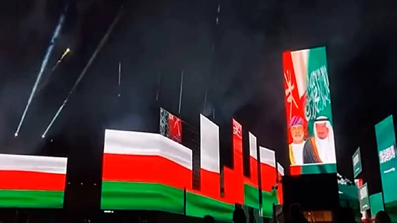 بالفيديو .. احتفال فخم باليوم الوطني العماني في موسم الرياض