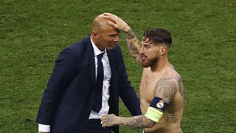 أمانة الرياض تتفاعل مع شكوى هبوط أرضي بأحد الأحياء