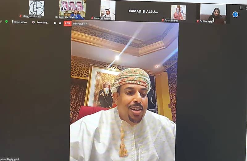 بالفيديو .. الشيخ عائض القرني يوضح حقيقة استدعائه من الجهات الأمنية بسبب "تغريدة"