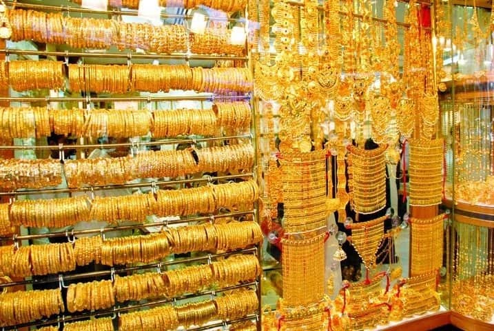 بالفيديو.. " البطولة البيضاء" توصل جرعات الكيماوي لمنازل المرضى في حائل