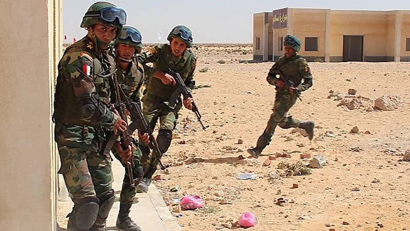 مقتل فتاة طعنا بالسكين على يد والدها 