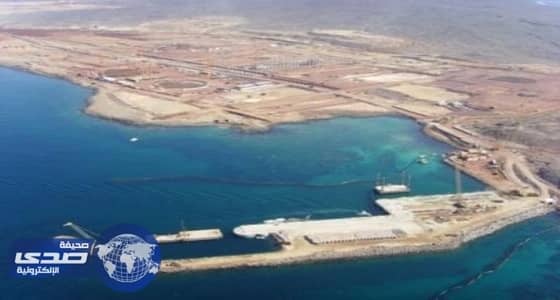 استهداف ميناء المخا بقارب حوثي مفخخ بالمتفجرات