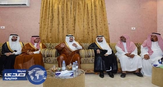 نائب أمير الجوف ينقل تعازي القيادة الرشيدة لذوي الشهيد العنزي