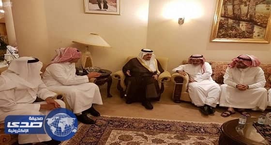 أمير الرياض يقدم التعازي في وفاة «السديري»