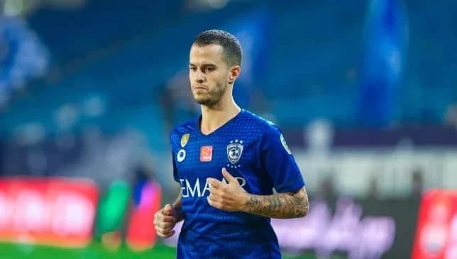 موقف مدرب الهلال من استمرار جيوفينكو وفيتو مع الفريق