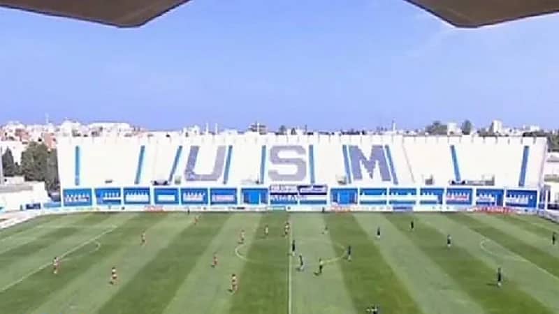 بالفيديو.. معلق رياضي يطلب بيرة على الهواء