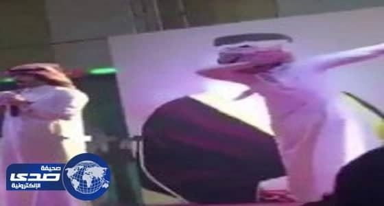 القبض على منشد أدى رقصة " الداب "