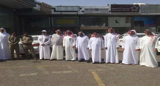 حملة تفتيشية لتطبيق " التوطين " بمنافذ تأجير السيارات في المدينة