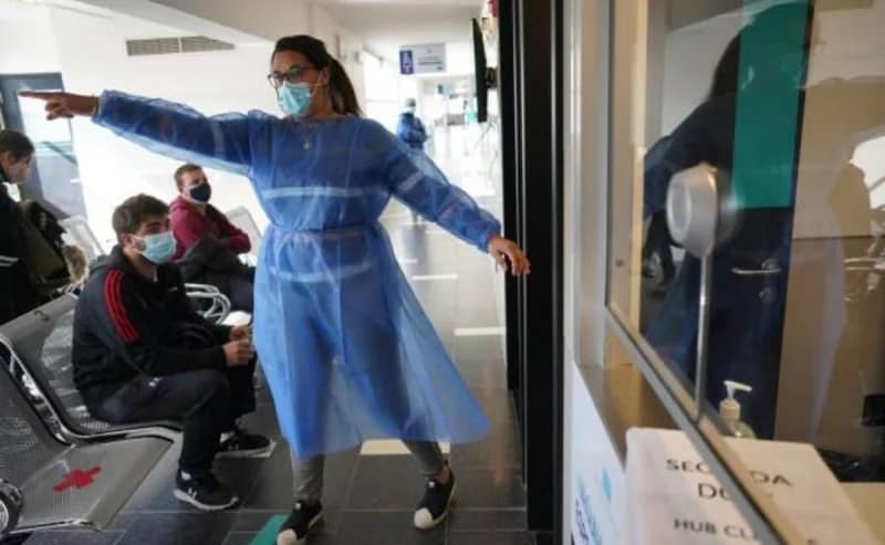 الملحقية السعودية في نيوزيلندا: حظر كامل بعد اكتشاف إصابة جديدة بكورونا