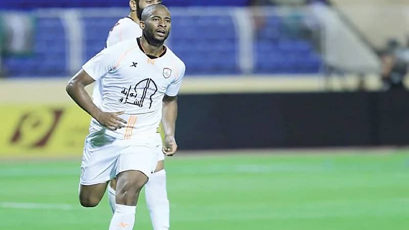 الانضباط تبدأ التحقيق في خلاف النصر والشباب حول "العنصرية"