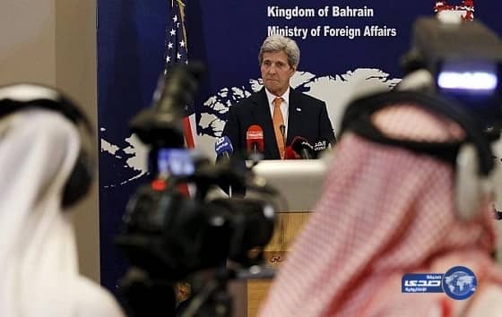 بالصور.. فنان فرنسي يعيد تصميم إشارات المرور ويحولها لفنون تفاعليه