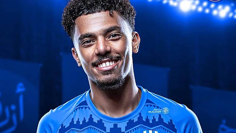 الهلال يراقب الجليدان دون تحرّك رسمي حتى الآن