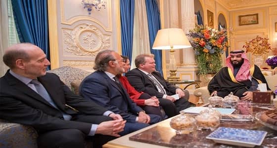 بالصور.. ولي العهد يلتقي نواب الجمعية الوطنية الفرنسية