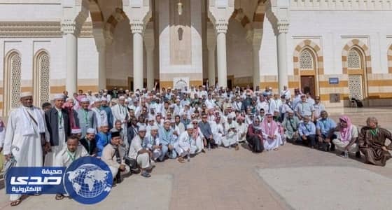 بالصور.. ضيوف الرحمن علي جبل أحد