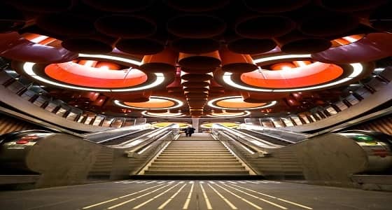 بالصور.. مصور هولندي يحول المساكن والعقارات إلى لوحات فنية