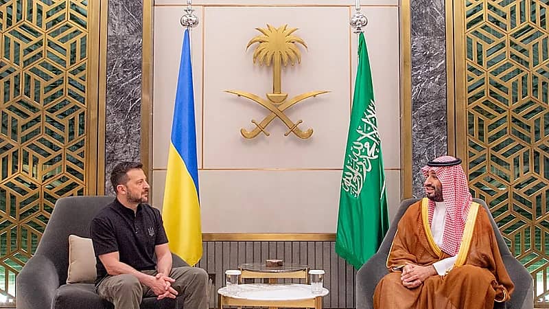 ولي العهد يستقبل رئيس أوكرانيا .. فيديو
