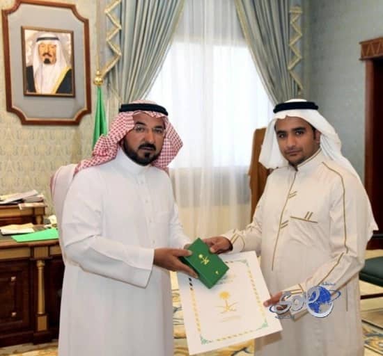وكيل إمارة الباحة يستقبل الشاب الذي تبرع بكليته لوالده