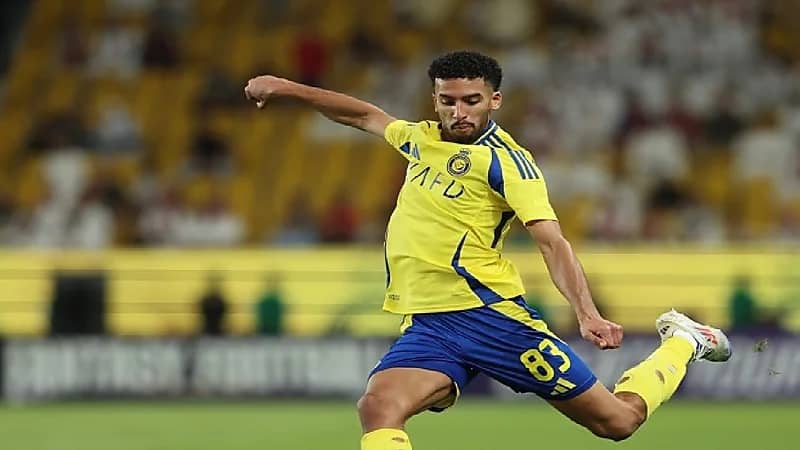 التعاون يغير اتفاقه مع النصر بشأن سالم النجدي