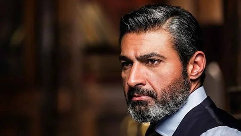 ياسر جلال يتبرع بـ 3 ملايين جنيه لصالح مصر