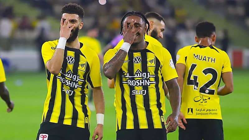 لجنة الحكام تقر بعدم صحة ضربة الجزاء في لقاء الاتحاد والخلود